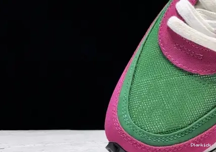 Waffle  LD Nike Green BV0073-301 Pine Sacai 0326